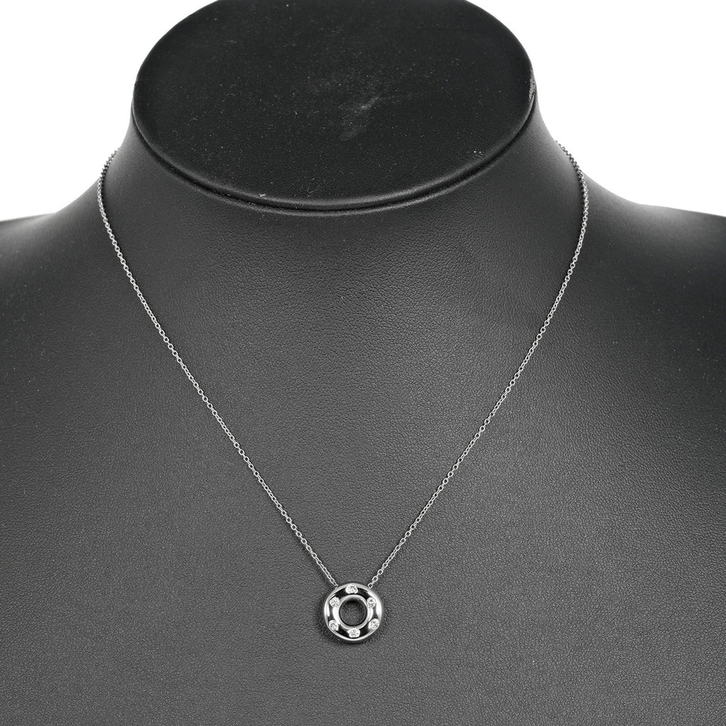 Platinum Diamond Circle Necklace J168