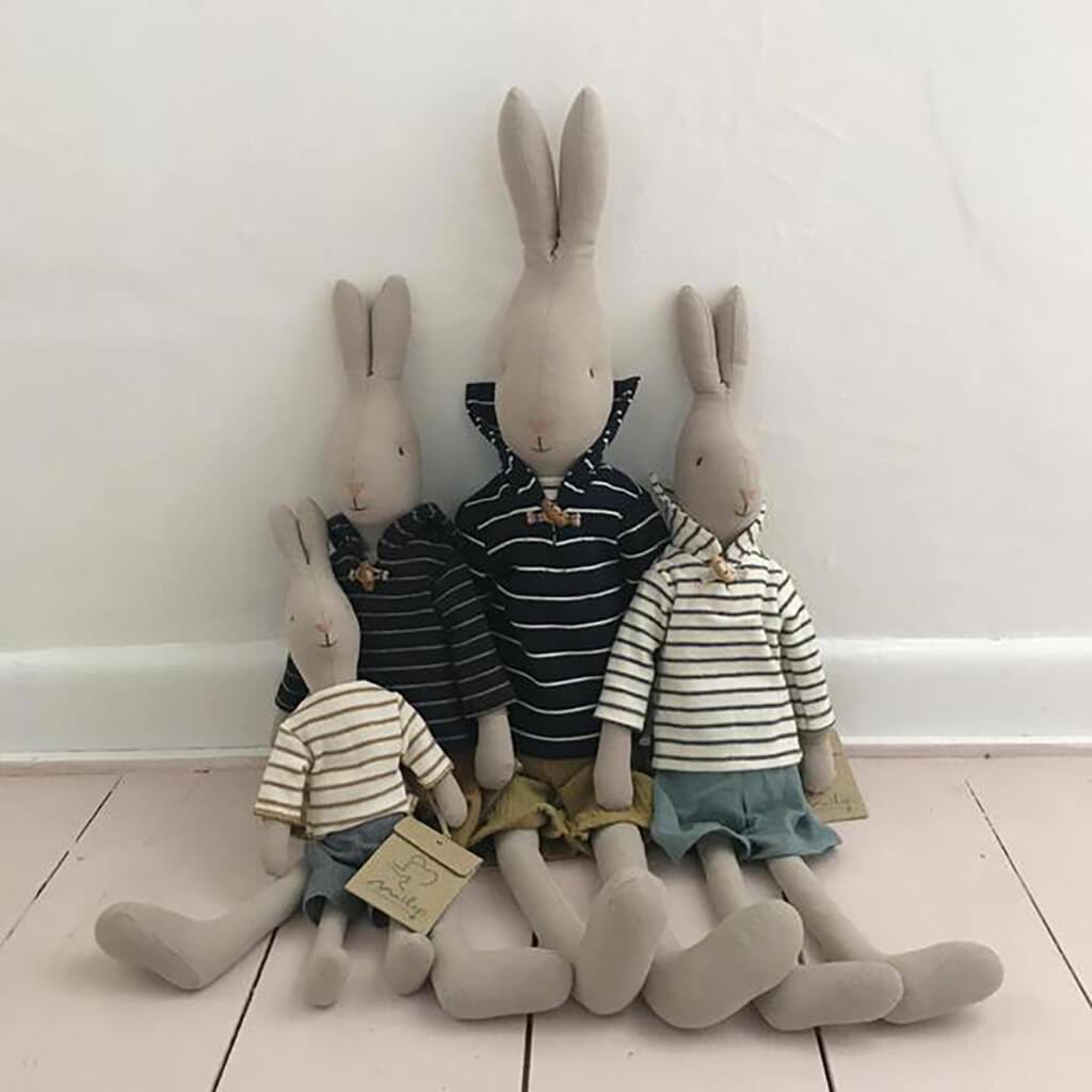 Rabbit Sailor Size 5 N9056