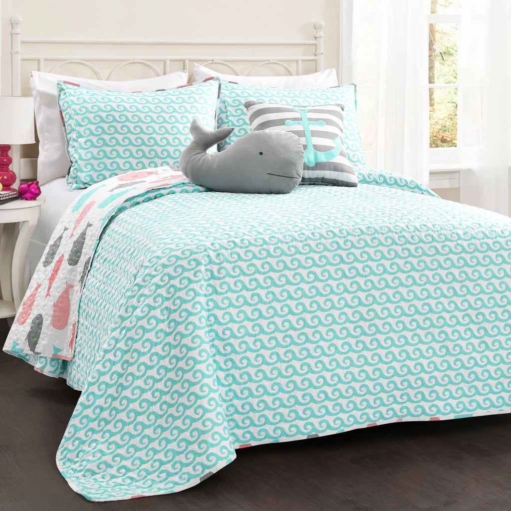 Pink/Aqua Twin Reversible Quilt 4-Pc Set F6359