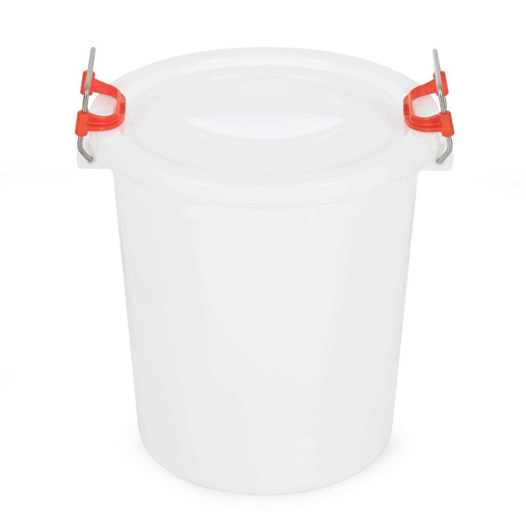 7 Gallon Feed and Seed Storage Pail with Locking Lid J204213