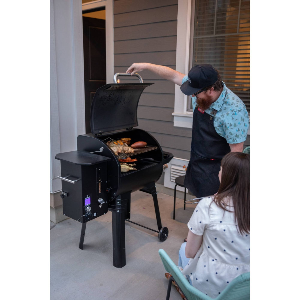 Bronze Pellet Grill S9042