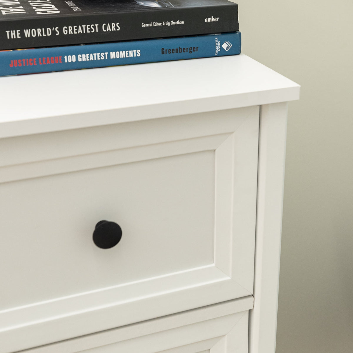 White 5-Drawer Dresser Z6923