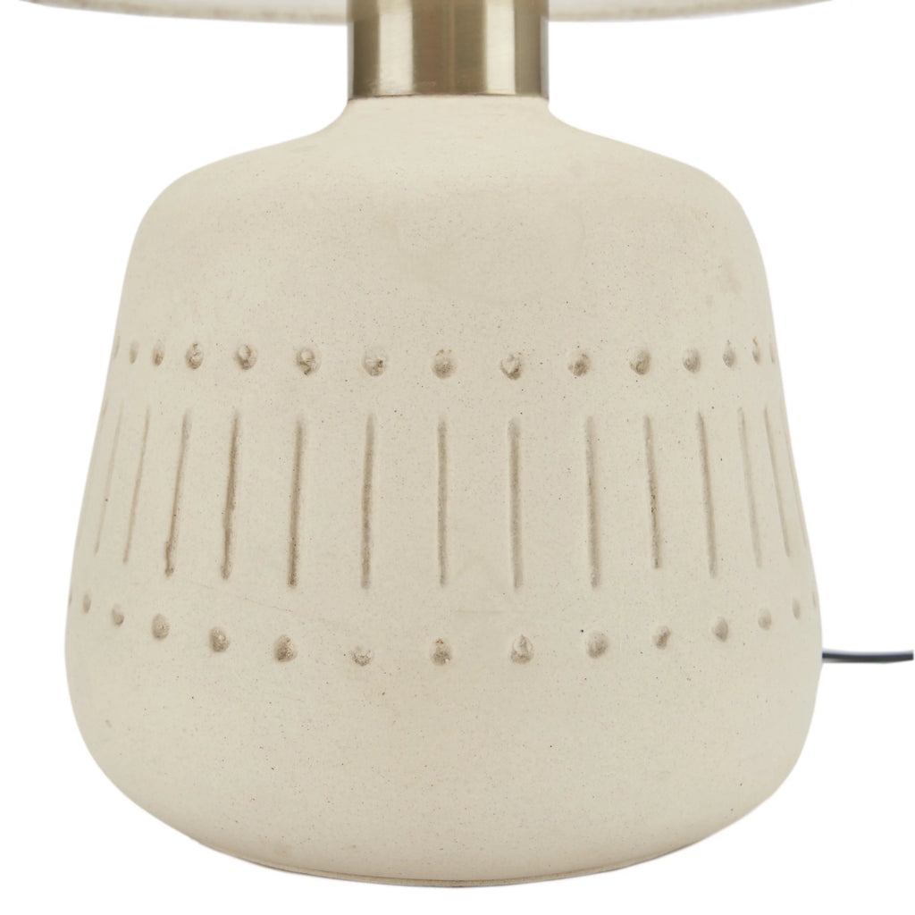 16" Natural Carved Ceramic Accent Table Lamp M697006