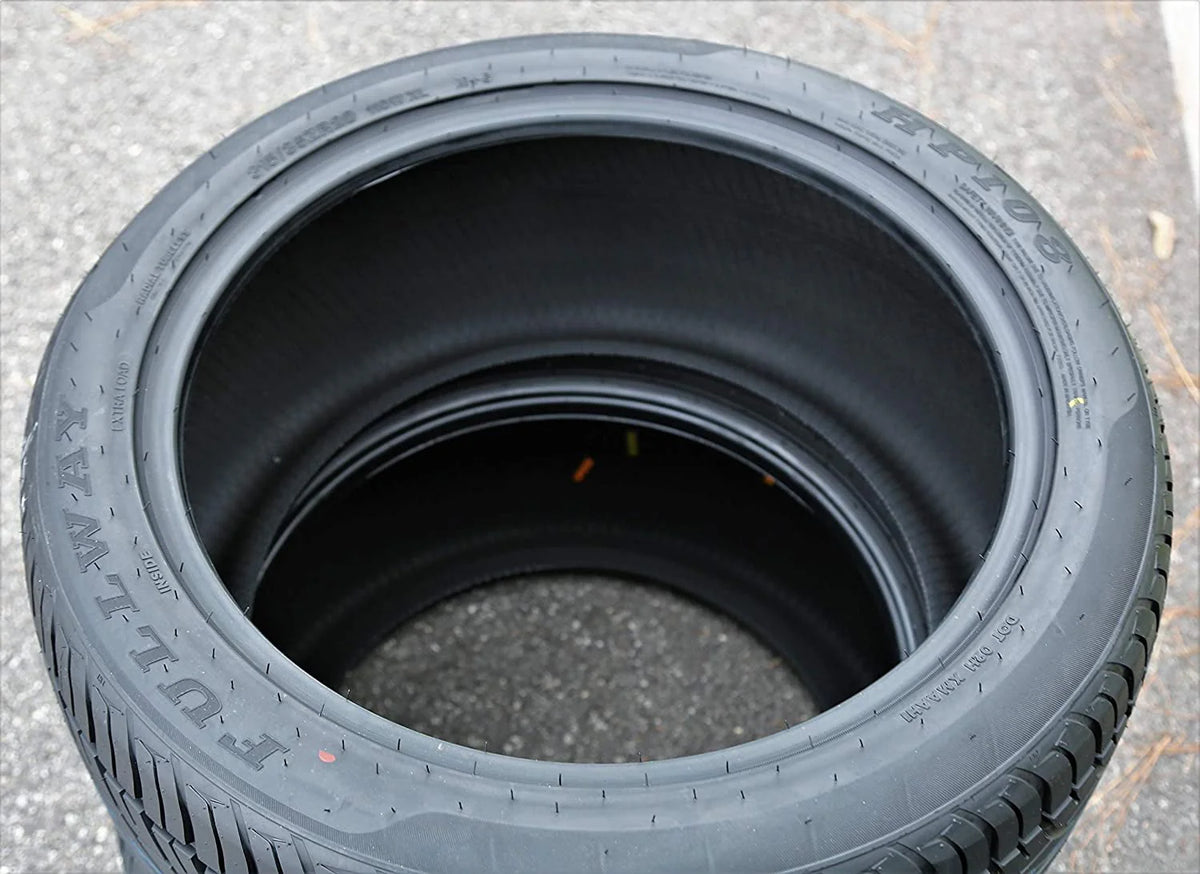 235/45ZR18 98W XL Passenger Tire K950187