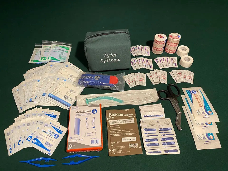 Green Trauma First Aid Kit R8481