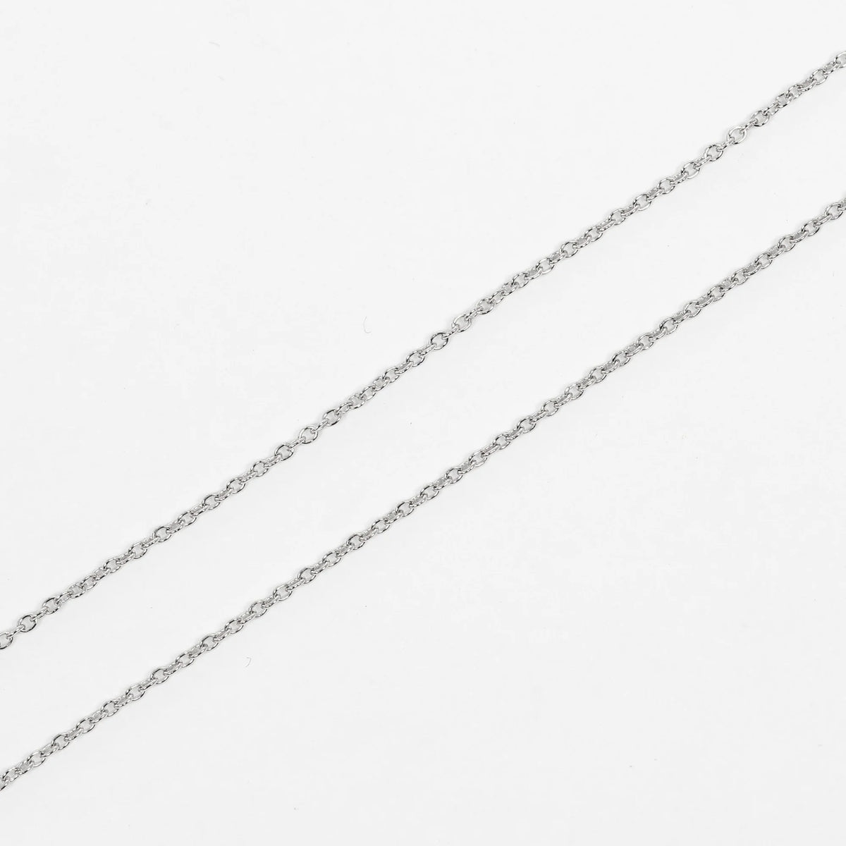 Platinum Diamond Circle Necklace J168