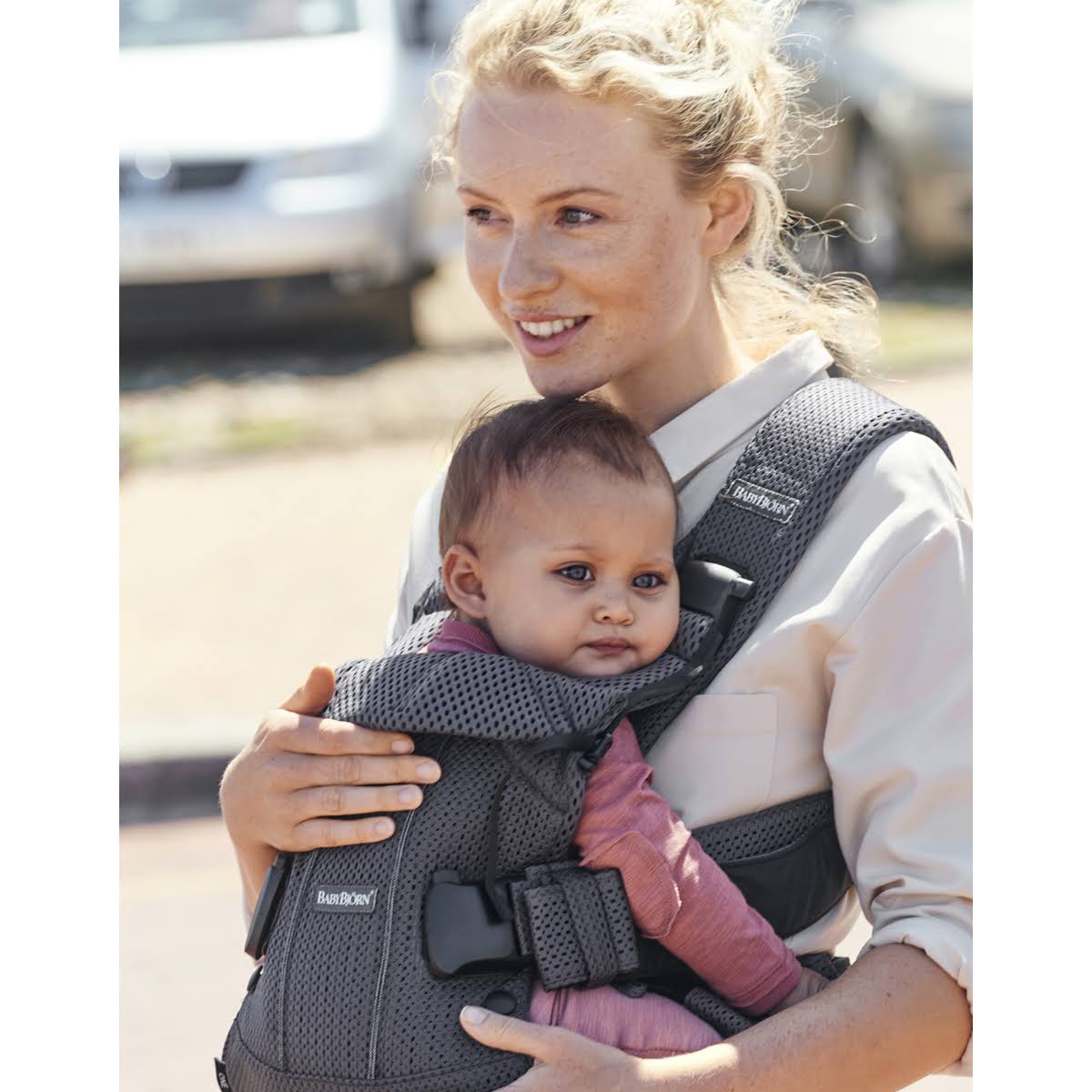 Black Mesh Baby Carrier J1594