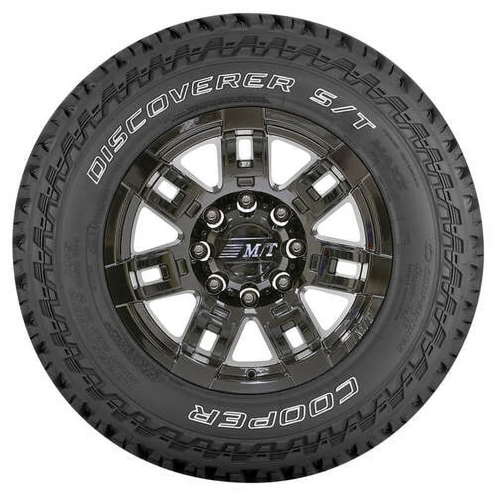 All-Season LT245/75R17 121Q Tire Q764220