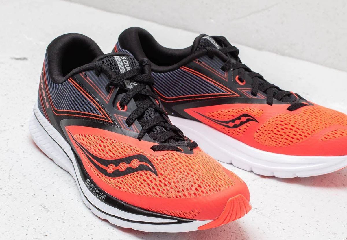 ViziRed | Black Running Shoes H406365