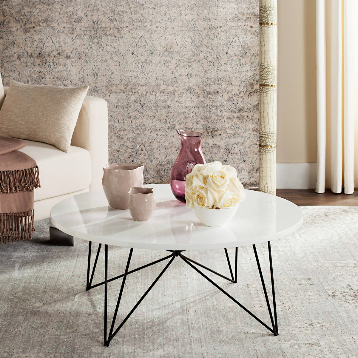Lacquer White Coffee Table X69821