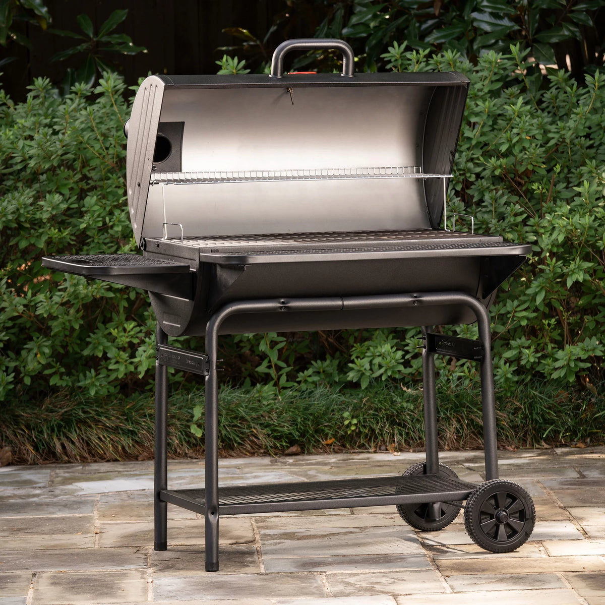 Charcoal Barrel Grill S83200