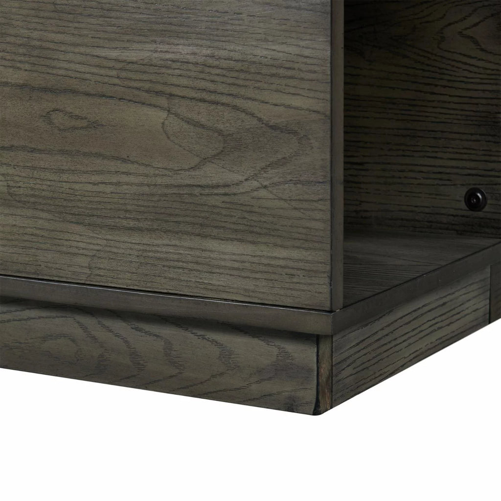 King Storage Bed with Cubbies U16666