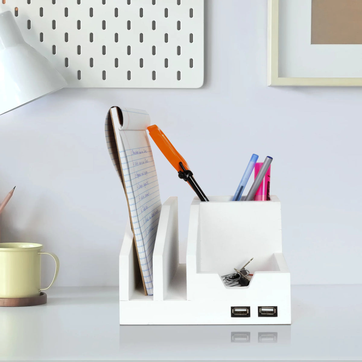 White USB Desk Organizer Storage Rack M75924