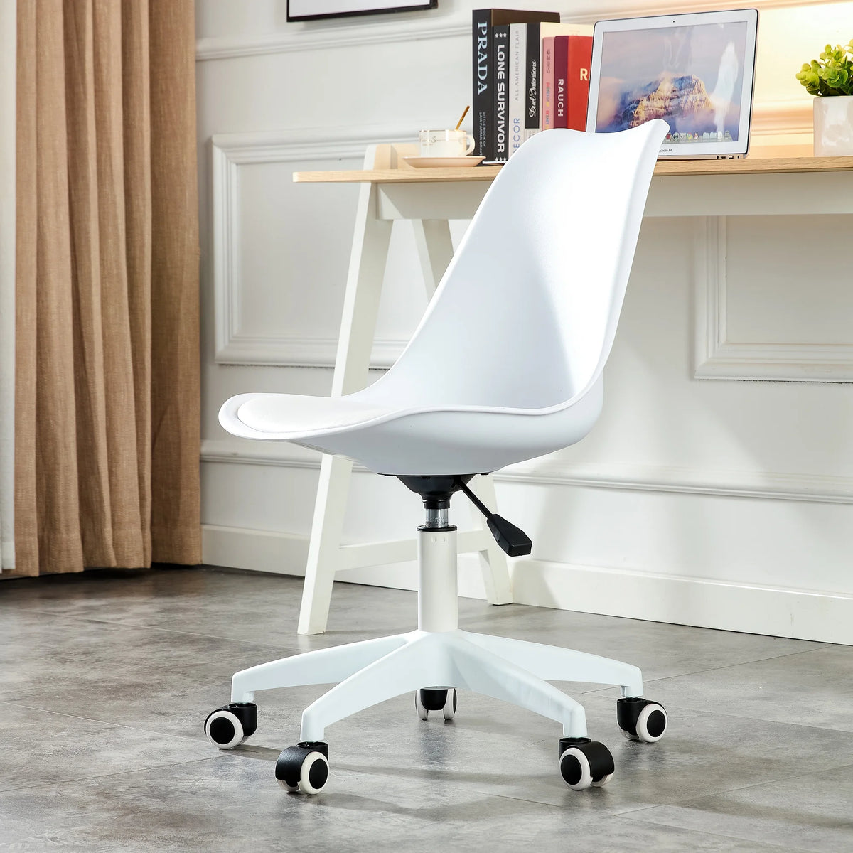Swivel Chair with Cushion and Backrest I8470
