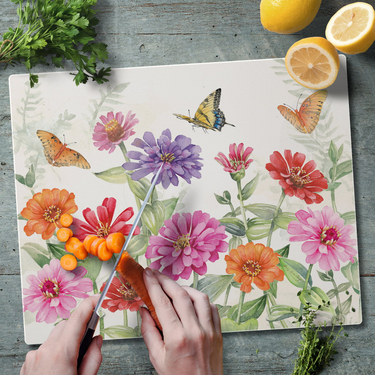 Glass Cutting Board 15" by 12" Q79245